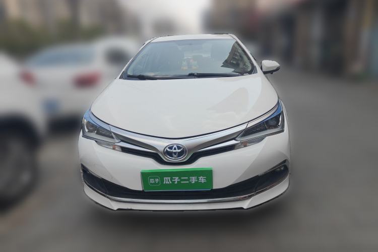 Used Toyota Corolla 2018 Dual-Engine 1.8L E-CVT Smart Edition