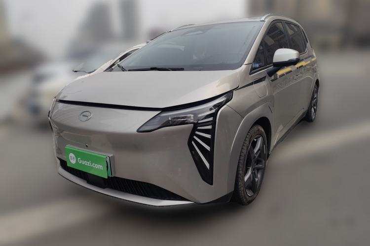 Used AION Y 2022 Plus 70 Tech Edition