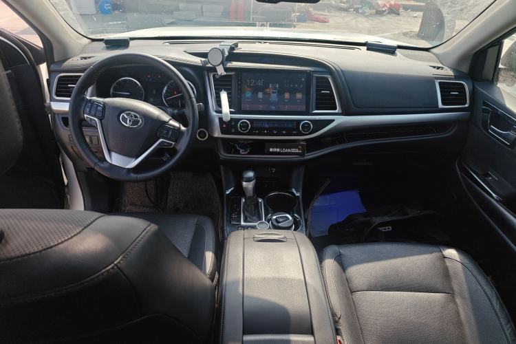 Used Toyota Highlander 2015 2.0T Four-Wheel Drive Luxury Edition 7-Seater
