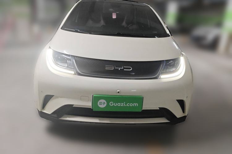 Used BYD Dolphin 2023 420 km Fashion Edition
