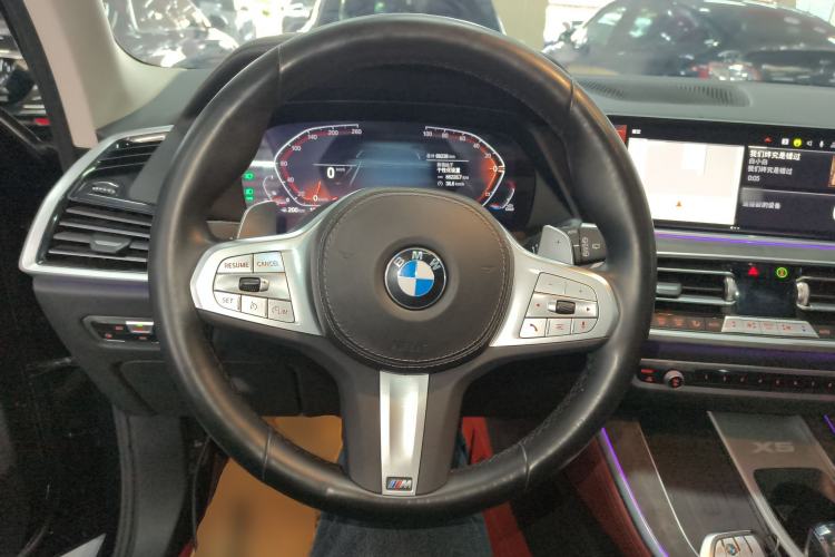 Used BMW X5 2022 Restyled xDrive 30Li Luxury Version M Sport Package