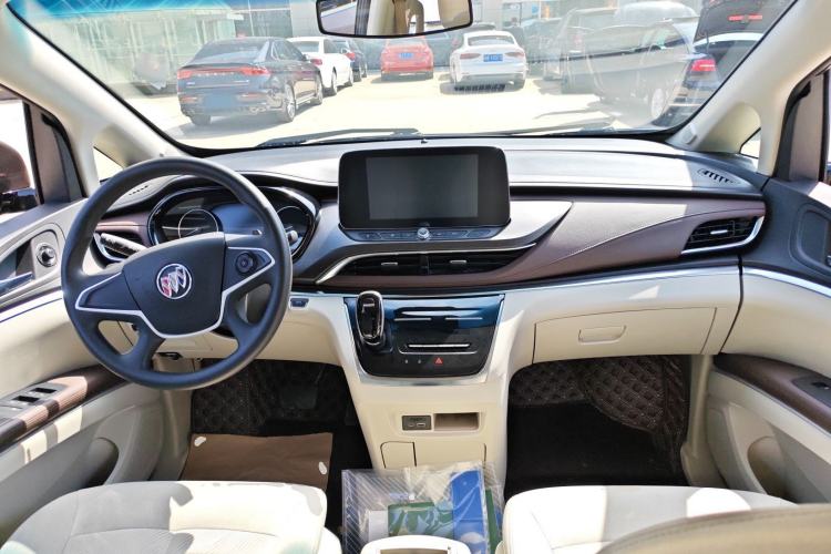 Used Buick GL8 2022 Land Cruiser Executive Class 652T Comfort Model