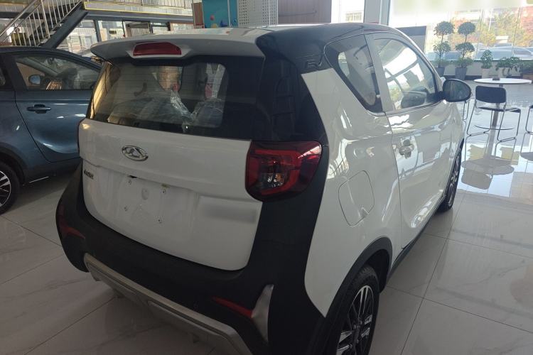 Used Chery Little Ant 2022 Restyled Version Sweet Pink Edition Half-Sugar Version 30.6 kWh 30 kW 301 km
