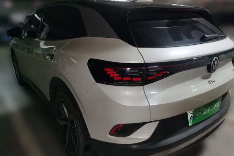 Used Volkswagen ID.4 CROZZ 2021 Long-Range PRO Two-Wheel Drive Version Rear Left 45 Deg