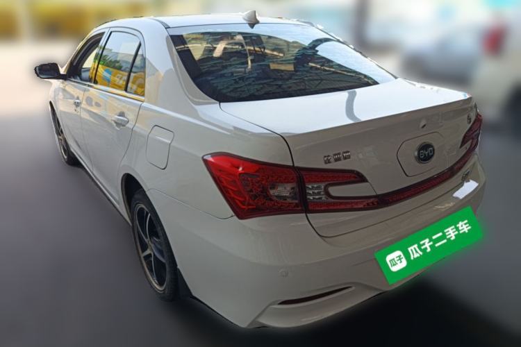 Used BYD Qin New Energy 2014 1.5T Flagship Model Rear Left 45 Deg