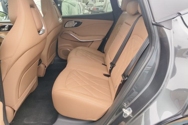 Used Rising R7 2023 Performance Screen Pro Edition
