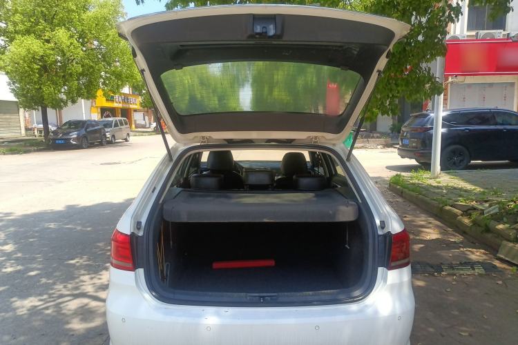 Used Volkswagen Gran Lavida 2014 1.4TSI Automatic 30th Anniversary Edition
