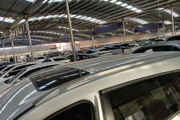 Used Dongfeng Fengon 580 2016 Revised Version 1.5T CVT Luxury Edition
