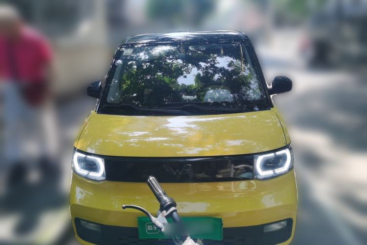 Used Wuling Hongguang MINIEV 2021 Macaron Premium Model – Lithium Iron Phosphate