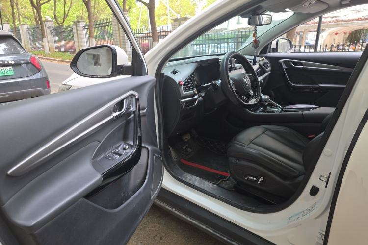 Used Dongfeng Aeolus AX7 2019 1.6T Automatic AI Navigation Model China V Standard Driver Seat