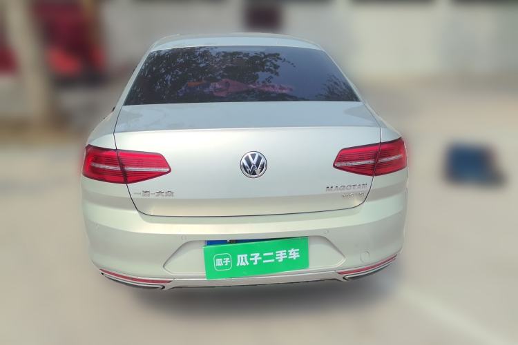 Used Volkswagen Magotan 2018 330TSI DSG Luxury Model Rear