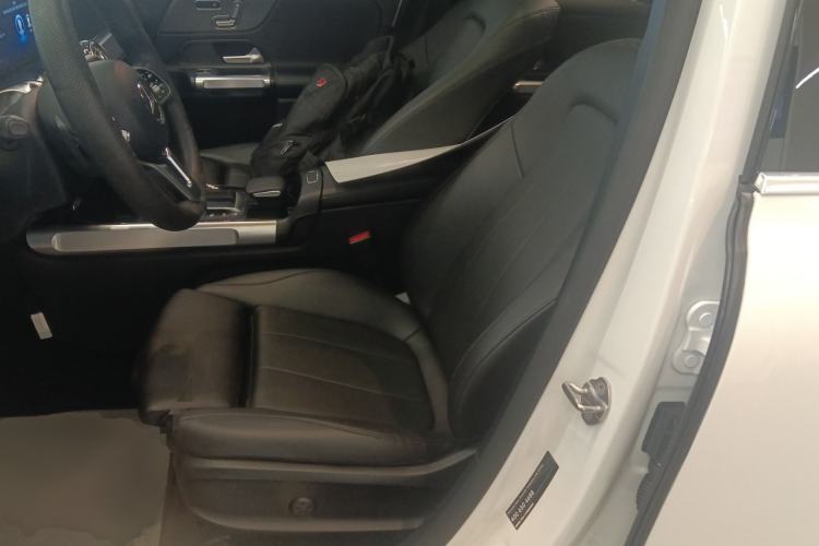 Used Mercedes-Benz GLB 2021 GLB 200 Fashion Model Left Front Seat