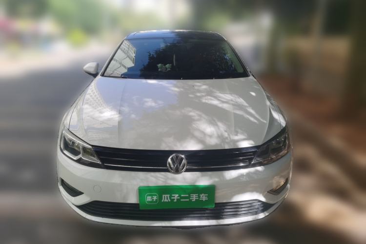 Used Volkswagen Lamando 2015 230TSI DSG Fashion Edition Front