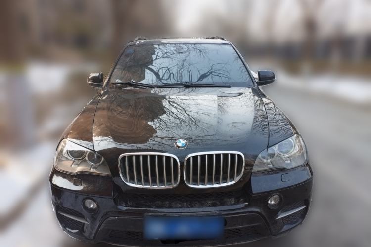 Used BMW X5 2011 xDrive35i Luxury Model
