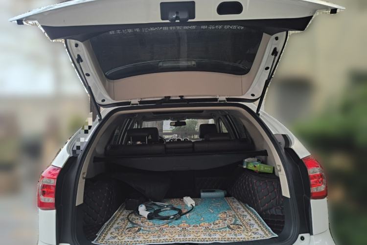 Used BYD Tang New Energy 2015 2.0T Four-Wheel-Drive Flagship Model