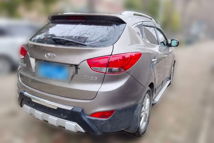 Used Hyundai ix35 2012 2.0L Automatic Two-Wheel Drive Elite Edition GLS
