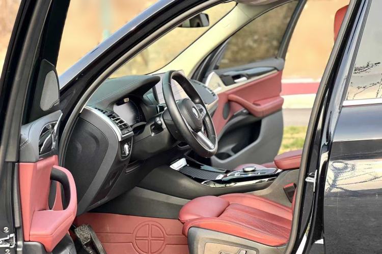 Used BMW iX3 2024 Leading Model
