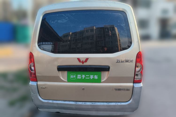 Used Wuling Rongguang 2011 1.2L Base Version
