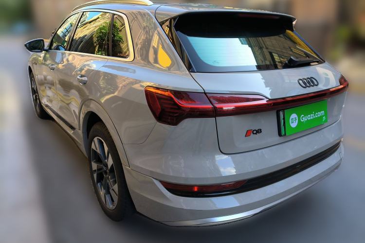 Used Audi e-tron 2019 55 quattro Technology Edition
