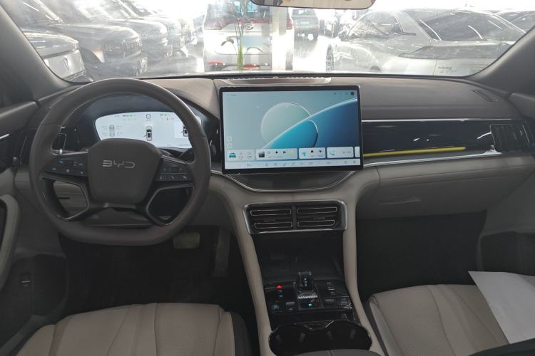 Used BYD Song PLUS New Energy 2025 DM-i 112KM Prestige Model