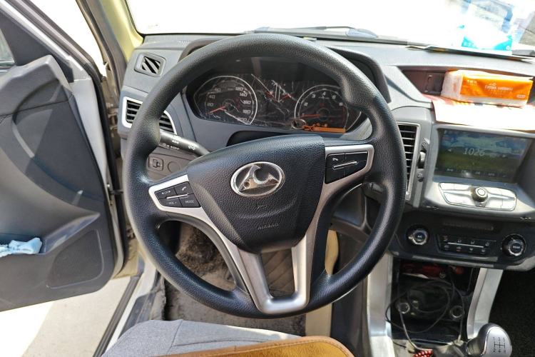 Used Leopaard Q6 2015 2.4L Manual 4x4 Excellence Edition