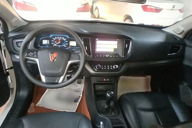 Used Roewe 360 2015 1.5L Manual Luxury Edition

