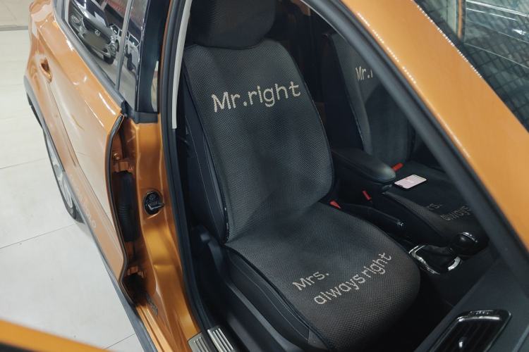 Used Volkswagen Polo 2018 1.5L Cross Polo Automatic
