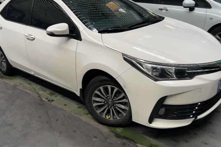 Used Toyota Corolla 2017 Revised Version 1.2T S-CVT GL Exterior 2