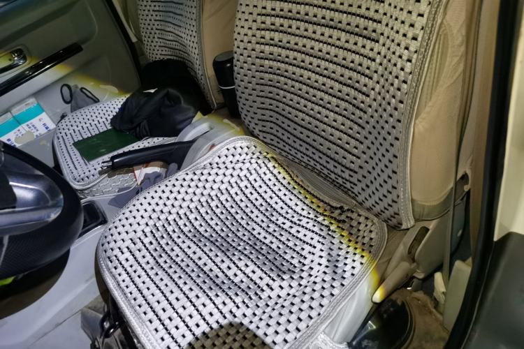 Used Jinbei New Hiace X30L 2016 1.5L Wealth Edition DLCG14 Left Front Seat