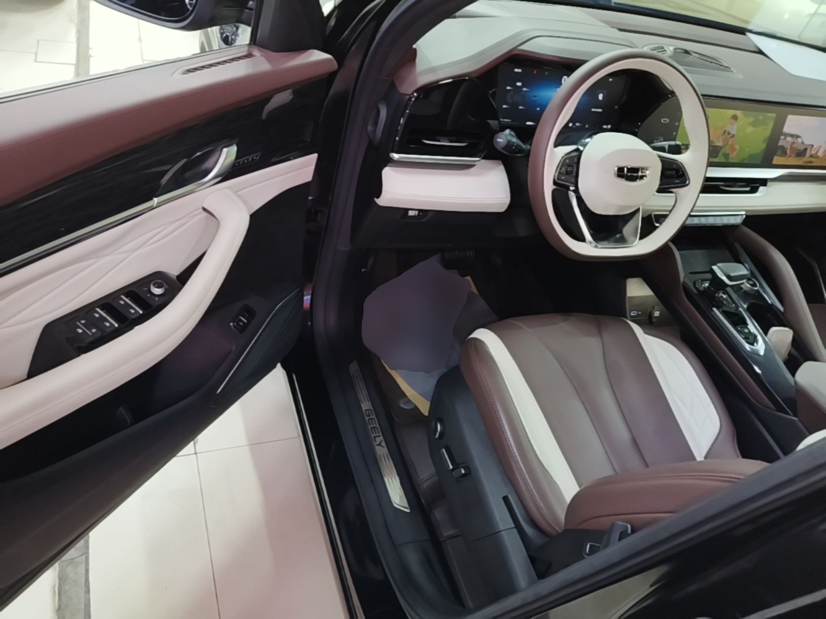 Geely Auto Monjaro L 2024 2.0TD High-Power Automatic Two-Wheel Drive Yunqi Version — снимка 18