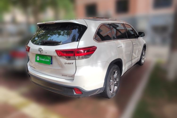 Used Toyota Highlander 2018 2.0T Four-Wheel Drive Prestige Version 7 Seats China VI Standard
