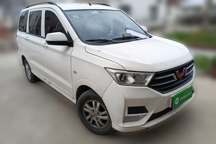 Used Wuling Hongguang 2019 1.5L S Standard Version China VI LAR
