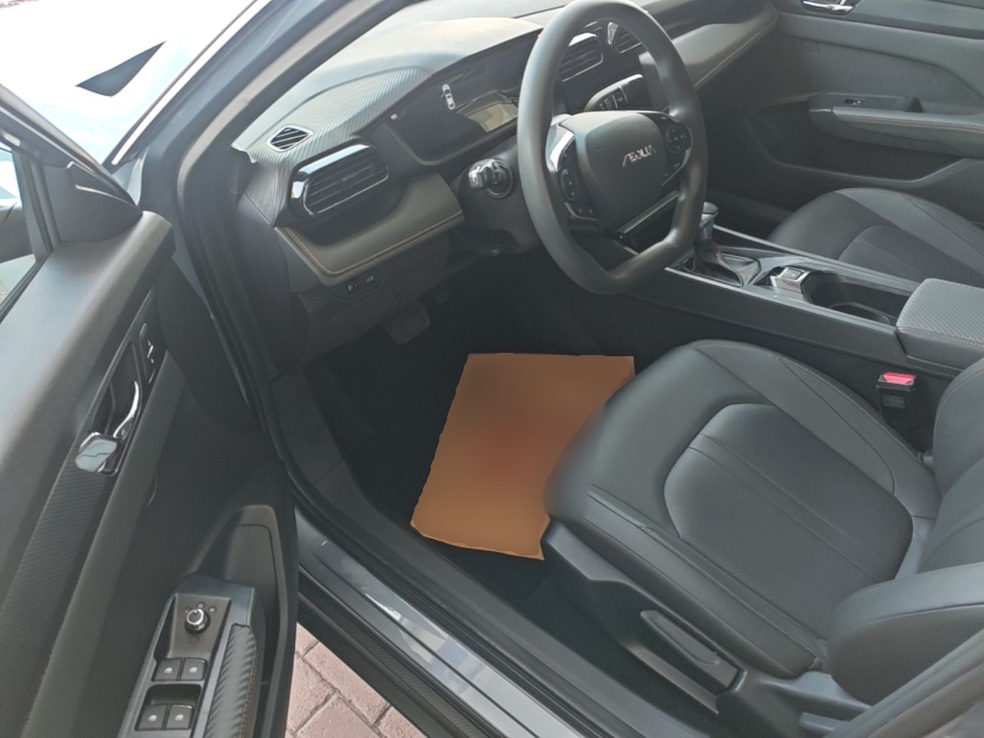 Dongfeng Aeolus Yixuan 2025 1.5L Automatic Luxury Version - Luxury — снимка 18