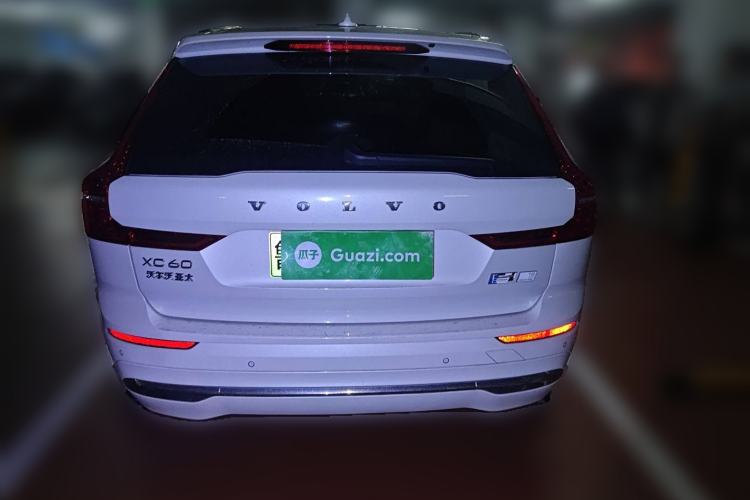 Used Volvo XC60 New Energy 2022 T8 Plug-in Hybrid All-Wheel Drive Smart Luxury Edition
