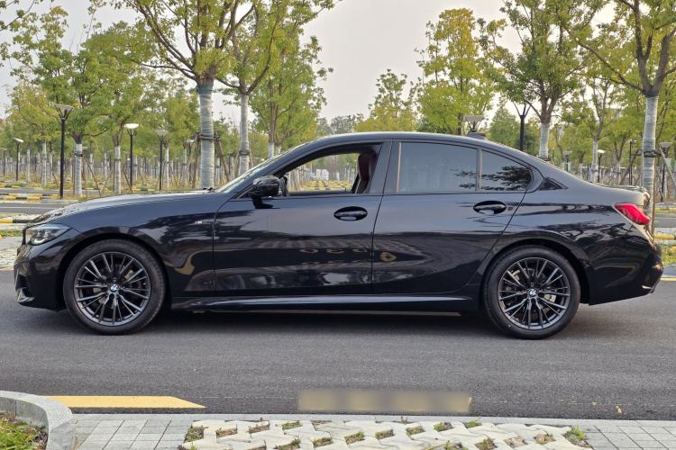 Used BMW 3 Series 2022 325i M Sport Night Edition Package
