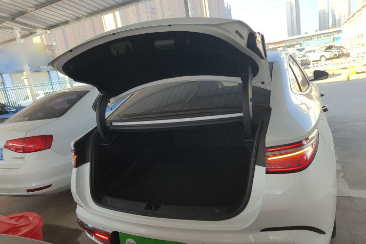 Used BYD Seal 2024 HONOR Edition DM-i 1.5L 121km Luxury Model
