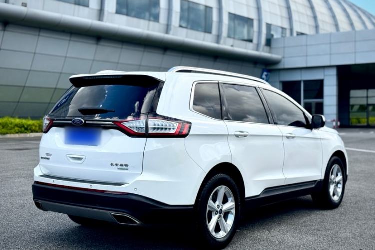 Used Ford Edge 2016 EcoBoost 245 Two-Wheel-Drive Titanium 5-Seater
