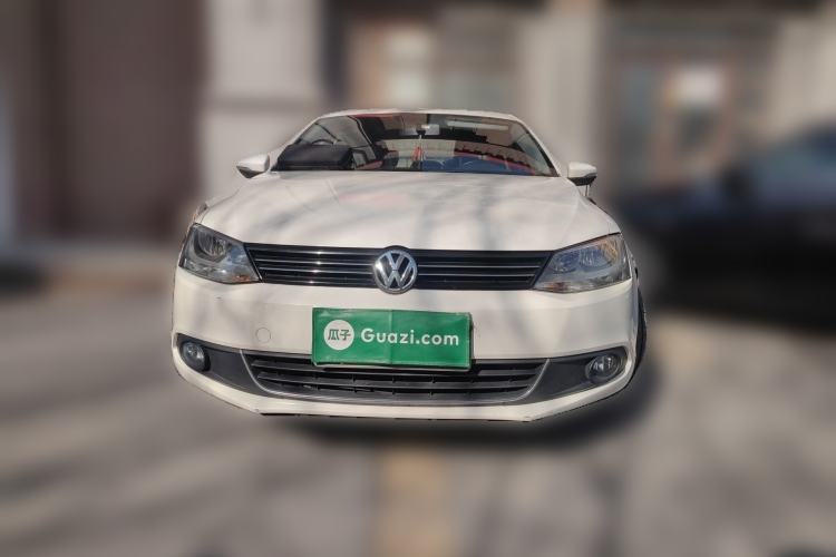 Used Volkswagen Sagitar 2014 1.6L Automatic Comfort Model Front