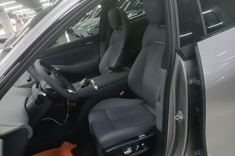 Used Xiaomi Auto YU7 2025 Ultra-Long Range All-Wheel Drive Pro Version
