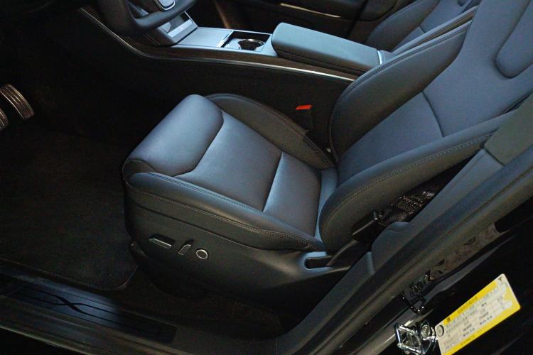 Used Tesla Model X 2023 Dual-Motor All-Wheel-Drive Version