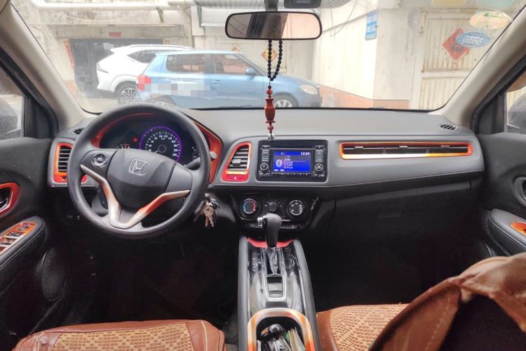 Used Honda Vezel 2015 1.5L CVT two-wheel drive Comfort trim