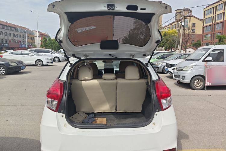 Used Toyota YARiS L Zhi Xuan 2014 1.3E Manual Charm Edition
