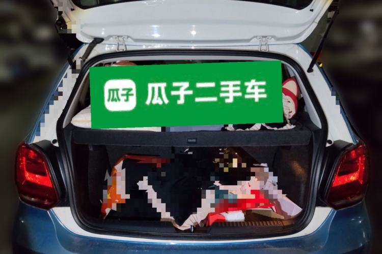 Used Volkswagen Polo 2016 1.6L Automatic Comfort Model
