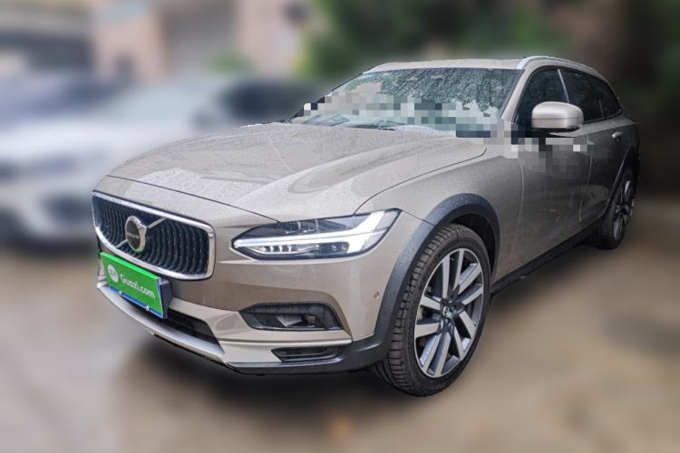 Used Volvo V90 2022 Cross Country B5 AWD Prestige Edition