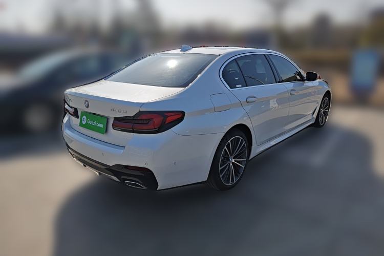 Used BMW 5 Series 2021 Facelifted 530Li Leading Edition M Sport Package
