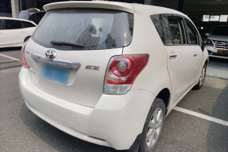 Used Toyota Verso 2014 Starlight 180E CVT Elite Edition