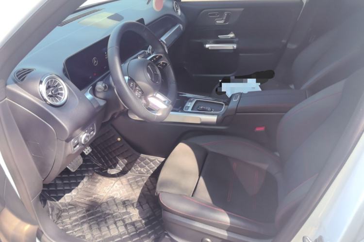 Used Mercedes-Benz GLB AMG 2024 AMG GLB 35 4MATIC Left Front Seat