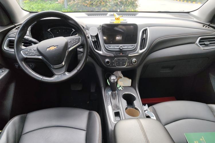 Used Chevrolet Equinox 2018 535T Automatic YuJie Edition Center Console
