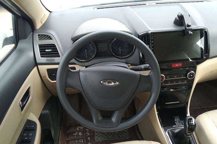 Used Chery E3 2015 1.5L Manual Fashion Model Steering Wheel