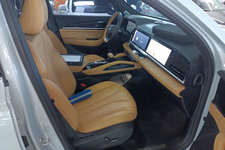 Used Geely Auto Monjaro L Extended Range Electric Version 2022 1.5T DHT Range-Extending Electric Supreme Edition
